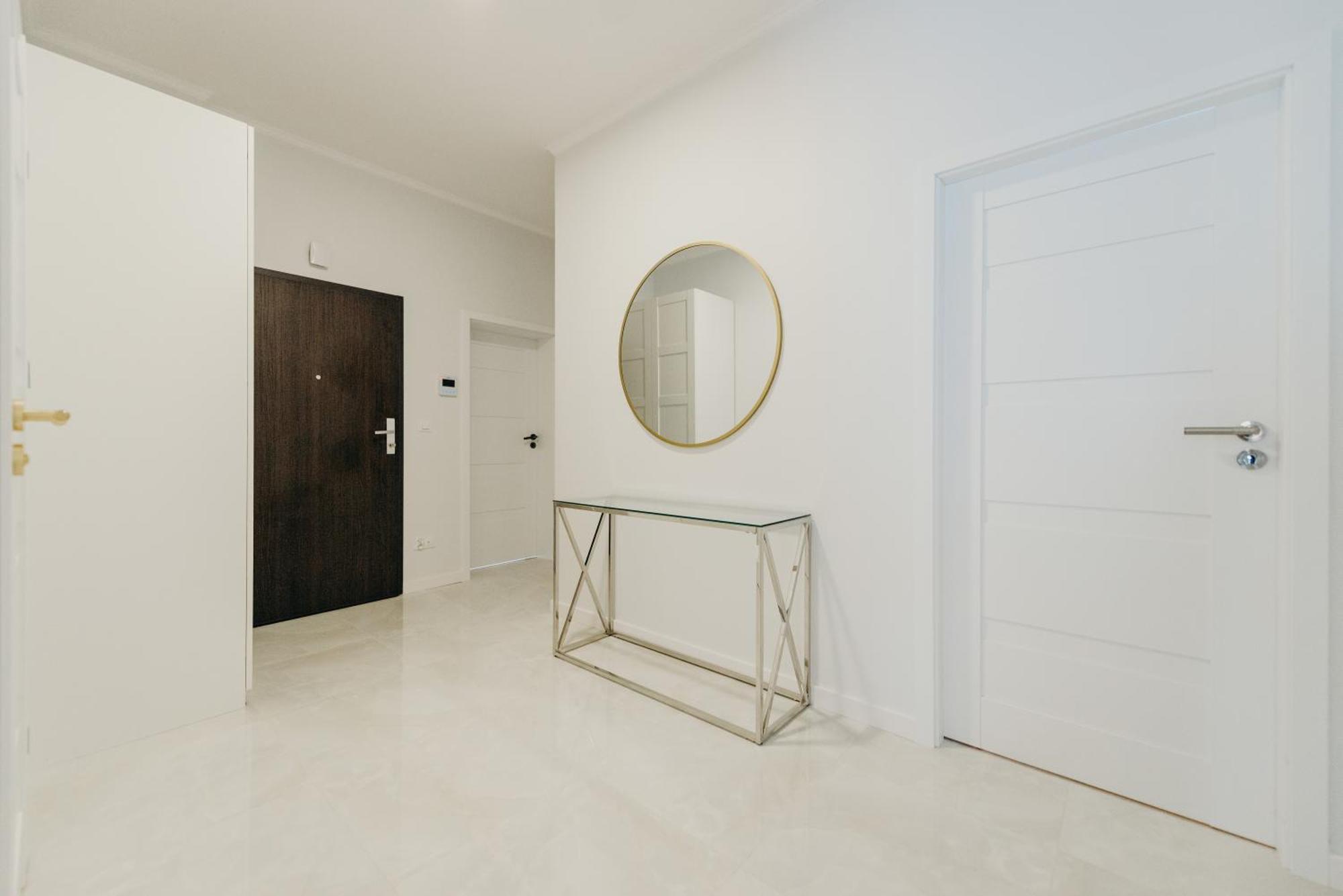 3 Bedrooms Premium Bella Rosa For 8 Guests With Ac And Underground Parking Rzeszow Bagian luar foto