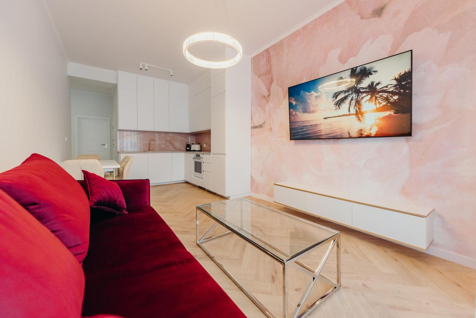 3 Bedrooms Premium Bella Rosa For 8 Guests With Ac And Underground Parking Rzeszow Bagian luar foto